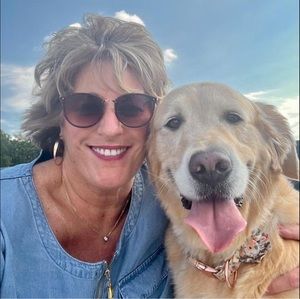 Meet your Posher, Pam